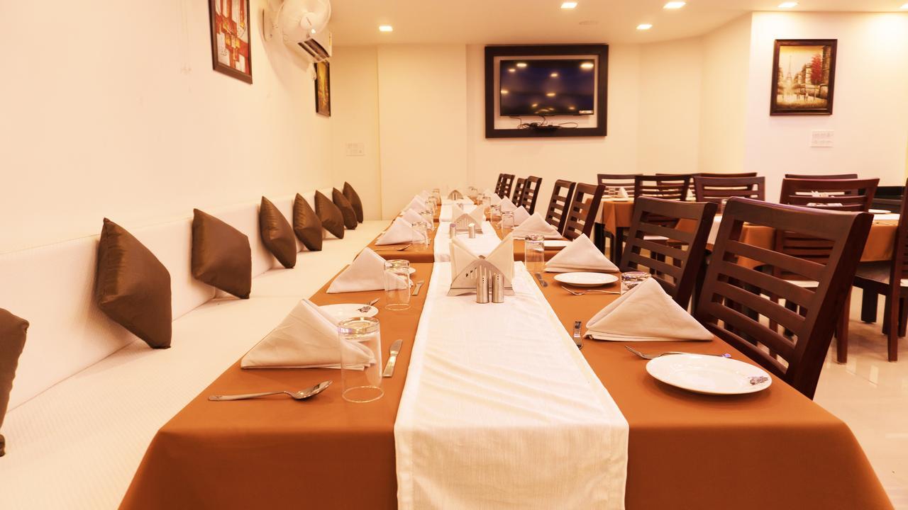 Hotel Max Inn Bhāgalpur Esterno foto