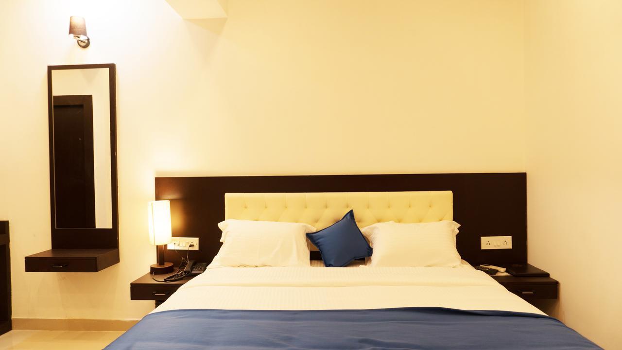 Hotel Max Inn Bhāgalpur Esterno foto